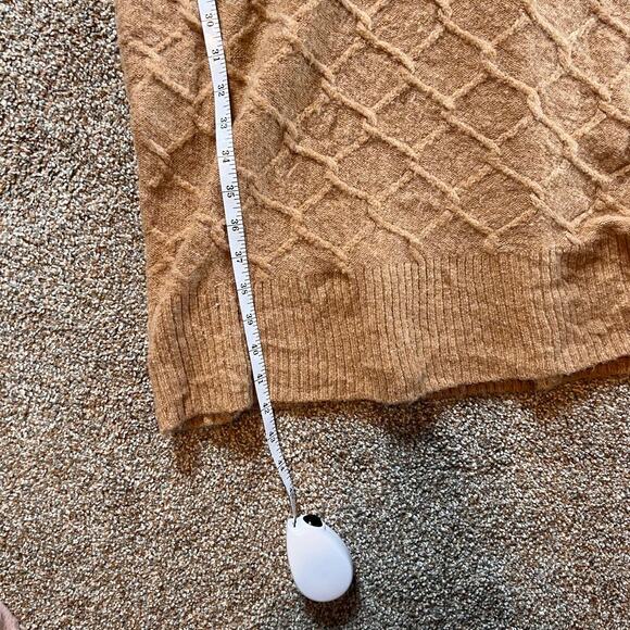 J. Crew Cable-Knit Stretch Wool Sweater Dress.  Tan Merino Wool.  Size M/L - Picture 6 of 8